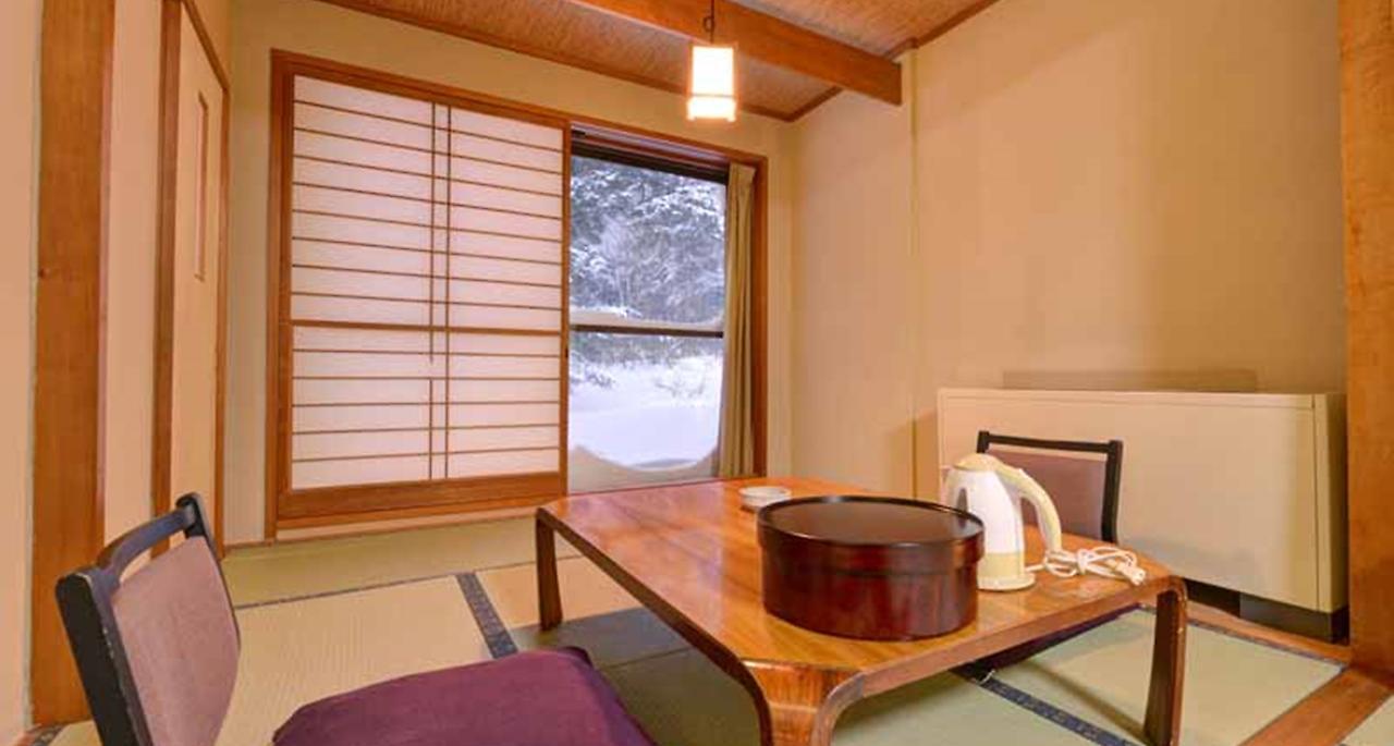 Nikko Yumoto Onsen Honokana Yado Jurin 外观 照片