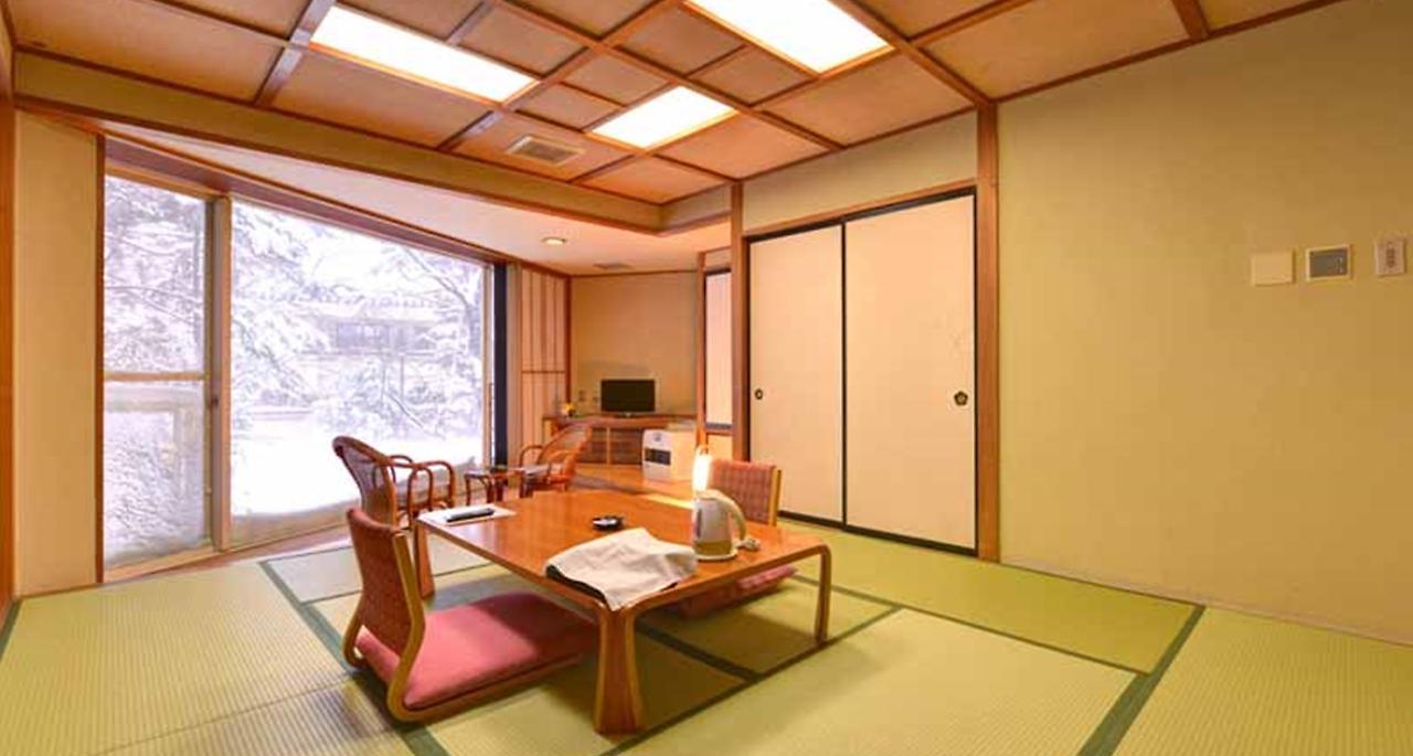 Nikko Yumoto Onsen Honokana Yado Jurin 外观 照片